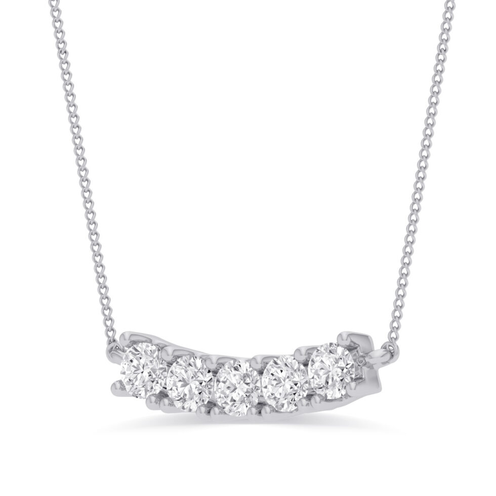 5 DIAMONDS PENDANT LAB GROWN
